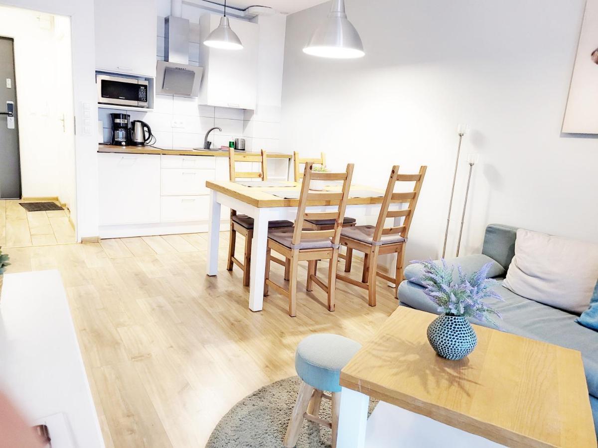 Wellness Apartamenty Zloty Widok ชเจอร์ค ภายนอก รูปภาพ
