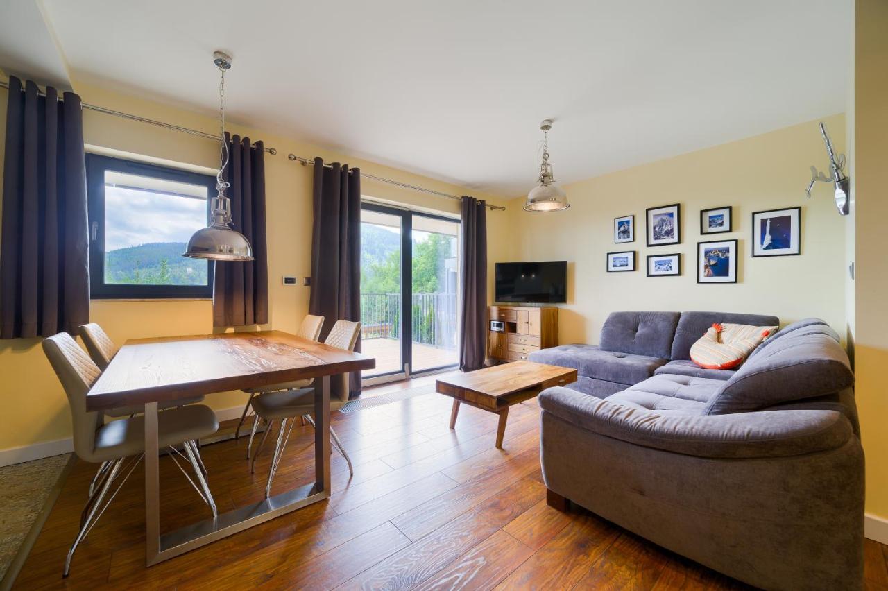 Wellness Apartamenty Zloty Widok ชเจอร์ค ภายนอก รูปภาพ