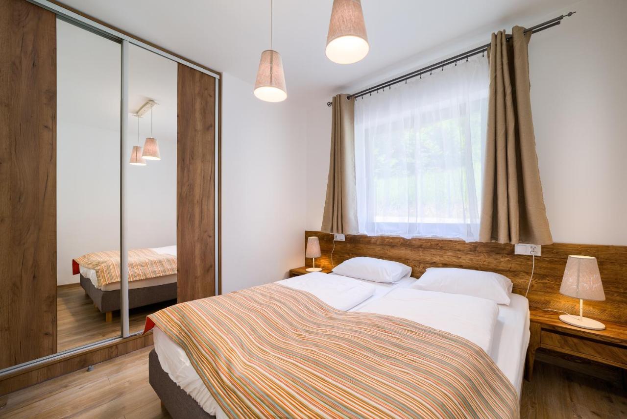 Wellness Apartamenty Zloty Widok ชเจอร์ค ภายนอก รูปภาพ
