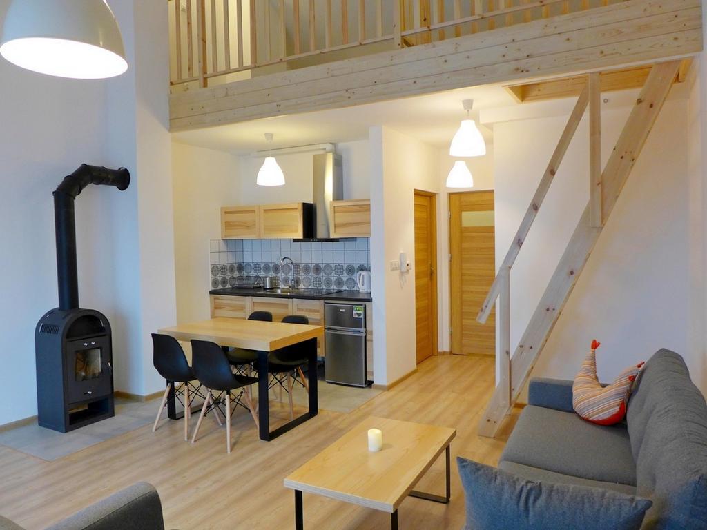 Wellness Apartamenty Zloty Widok ชเจอร์ค ภายนอก รูปภาพ